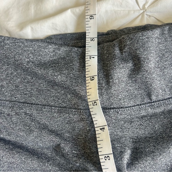 Ardene Move Basic Collection Gray Capri Leggings XS - Picture 5 of 8